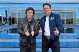 Javier Milei se reunió en Texas con Elon Musk: hablaron de inversiones en litio y de hacer juntos un "gran evento" en la Argentina Javier Milei se reunió en Texas con Elon Musk: hablaron de inversiones en litio y de hacer juntos un "gran evento" en la Argentina