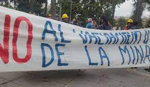 Jujuy: Los trabajadores mineros de El Aguilar llevan una semana de paro por tiempo indeterminado, Jujuy: Los trabajadores mineros de El Aguilar llevan una semana de paro por tiempo indeterminado,