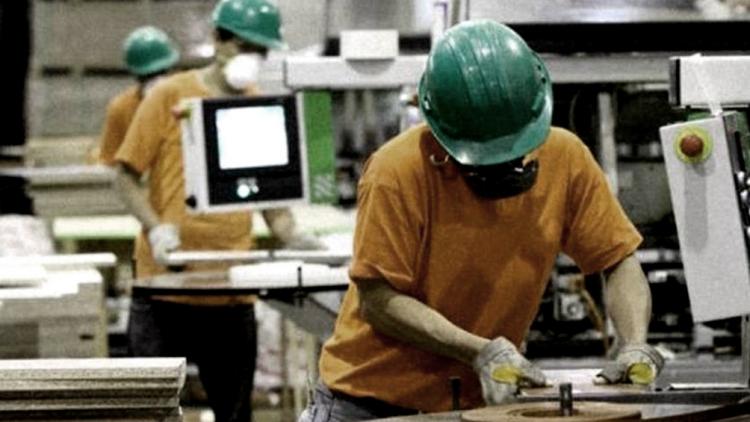 La actividad industrial subió 32,8% en marzo y la construcción 97,6%, informó el Indec La actividad industrial subió 32,8% en marzo y la construcción 97,6%, informó el Indec