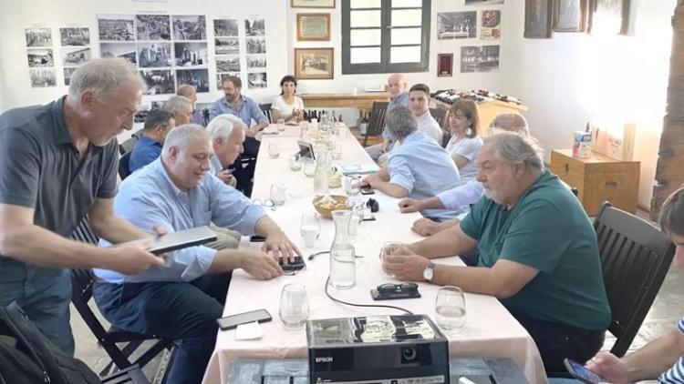 La Cámara de Minería de Río Negro se reunió en Roca La Cámara de Minería de Río Negro se reunió en Roca