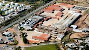 La crisis de la construcción golpea de lleno a Olavarría: Alerta por despidos y suspensiones La crisis de la construcción golpea de lleno a Olavarría: Alerta por despidos y suspensiones