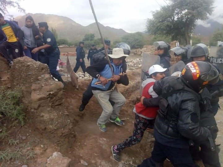 La familia del funcionario del INAI que es de origen alemán, se percibió "diaguita" y nombró un cacique La familia del funcionario del INAI que es de origen alemán, se percibió "diaguita" y nombró un cacique
