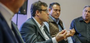 La Rioja: El Secretario de Agricultura aseguró que "Podemos desarrollar la agricultura con la ayuda de la minería" La Rioja: El Secretario de Agricultura aseguró que "Podemos desarrollar la agricultura con la ayuda de la minería"