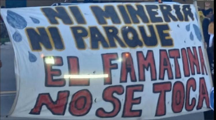 La Rioja/Famatina: La Cámara de turismo se manifestó en contra la minería en un Acto oficial La Rioja/Famatina: La Cámara de turismo se manifestó en contra la minería en un Acto oficial