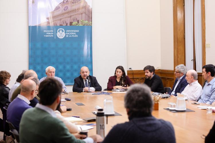 La UNLP reunió a sus especialistas y creó la Mesa de Tierras Raras La UNLP reunió a sus especialistas y creó la Mesa de Tierras Raras