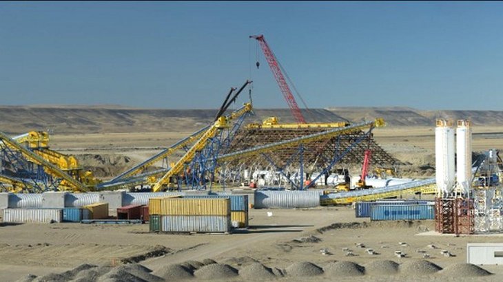 Lanziani analizó con empresarios chinos como siguen las obras de las represas Cóndor Cliff y La Barrancosa Lanziani analizó con empresarios chinos como siguen las obras de las represas Cóndor Cliff y La Barrancosa