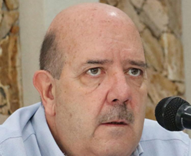 "Hay gente que no entiende a la industria y hay quienes no quieren entenderlo" sostuvo Laplace "Hay gente que no entiende a la industria y hay quienes no quieren entenderlo" sostuvo Laplace