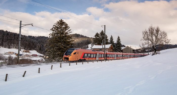 Olvidadizo el hombre: autoridades suizas buscan a la persona que olvidó 191.000$ en lingotes de oro en un tren Olvidadizo el hombre: autoridades suizas buscan a la persona que olvidó 191.000$ en lingotes de oro en un tren