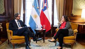 Litio: Chile y Argentina anuncian reunión trilateral con Bolivia Litio: Chile y Argentina anuncian reunión trilateral con Bolivia