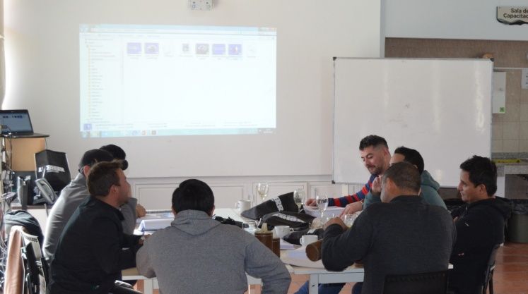 San Juan: Los mineros podrán cursar su secundario de forma semanal San Juan: Los mineros podrán cursar su secundario de forma semanal