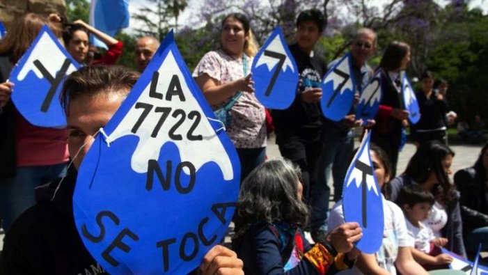 Mendoza: Más de 300 docentes e investigadores alertan sobre las consecuencias de modificar la Ley 7722 Mendoza: Más de 300 docentes e investigadores alertan sobre las consecuencias de modificar la Ley 7722