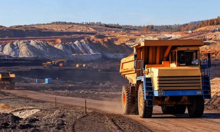 Mendoza: A instancias de Asinmet, la DGE lanzó el curso de capacitación para docentes mendocinos sobre "mineralogía" Mendoza: A instancias de Asinmet, la DGE lanzó el curso de capacitación para docentes mendocinos sobre "mineralogía"