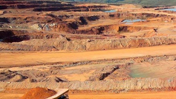 Mendoza: El Gobierno provincial apuesta fuerte por la minería Mendoza: El Gobierno provincial apuesta fuerte por la minería