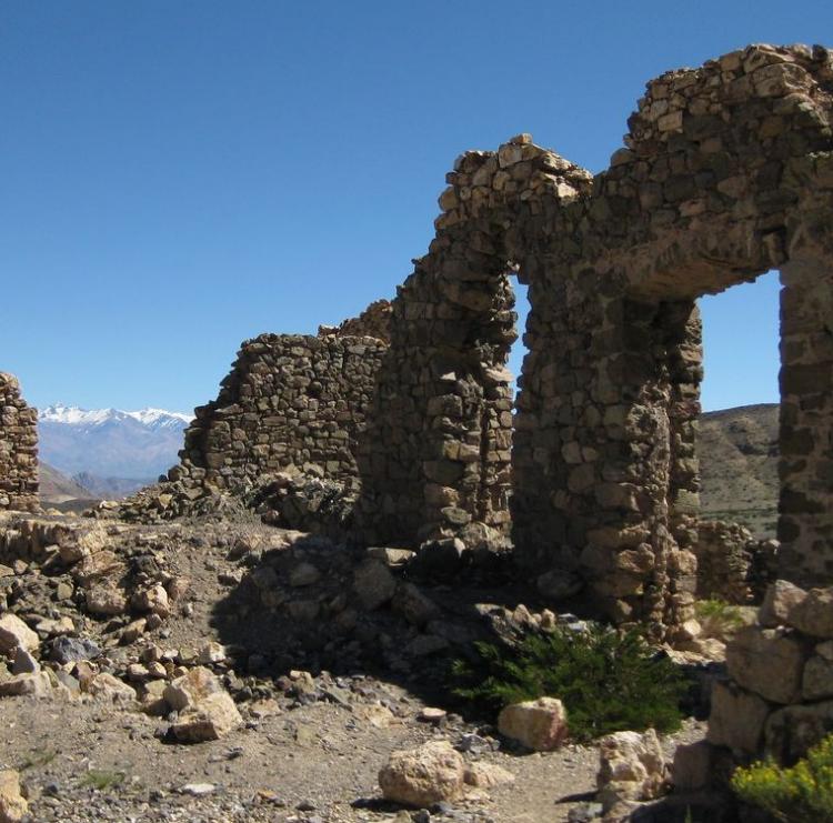 Mendoza: El pueblo minero abandonado que atrae al turismo en la provincia Mendoza: El pueblo minero abandonado que atrae al turismo en la provincia