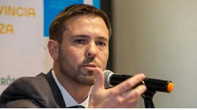 Mendoza/Jerónimo Shantal: "San Jorge generará 800 puestos de trabajo directos durante 16 años de operación" Mendoza/Jerónimo Shantal: "San Jorge generará 800 puestos de trabajo directos durante 16 años de operación"