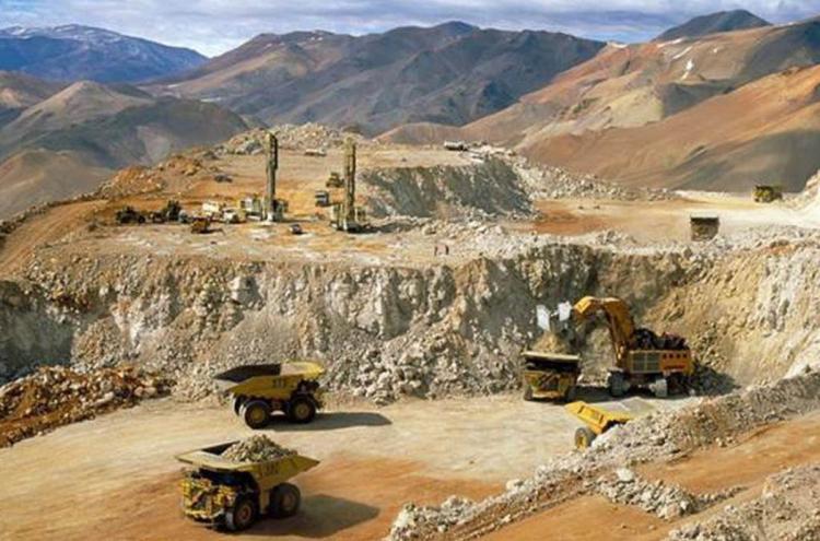 Mendoza: La generación de valor agregado como factor de desarrollo Mendoza: La generación de valor agregado como factor de desarrollo