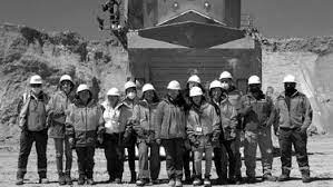 Minería: la participación femenina representa casi el 13 % y se estima que alcanzará el 30% en 2037 Minería: la participación femenina representa casi el 13 % y se estima que alcanzará el 30% en 2037