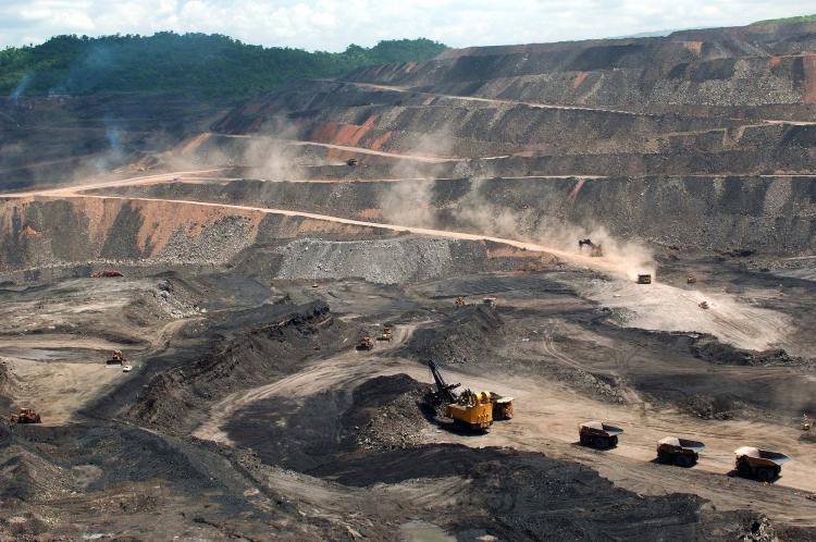 Minería sin cabeza, por Matías Alonso Minería sin cabeza, por Matías Alonso