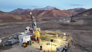 Minería sin fronteras: empresas chilenas apuntan al cobre sanjuanino y reavivan tensiones con el sector local Minería sin fronteras: empresas chilenas apuntan al cobre sanjuanino y reavivan tensiones con el sector local