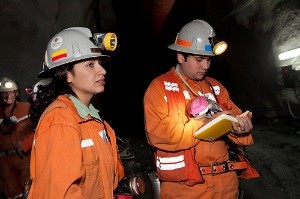 Chile: Prokurica aseguró que "Tenemos que incentivar la mayor incorporación de las mujeres a la minería" Chile: Prokurica aseguró que "Tenemos que incentivar la mayor incorporación de las mujeres a la minería"