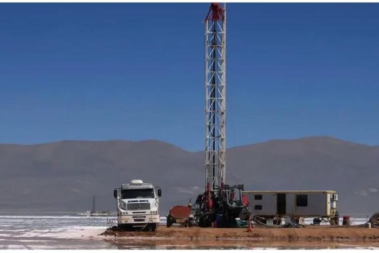 Nación celebra la exportación de litio y avanza en proyecto regulatorio Nación celebra la exportación de litio y avanza en proyecto regulatorio