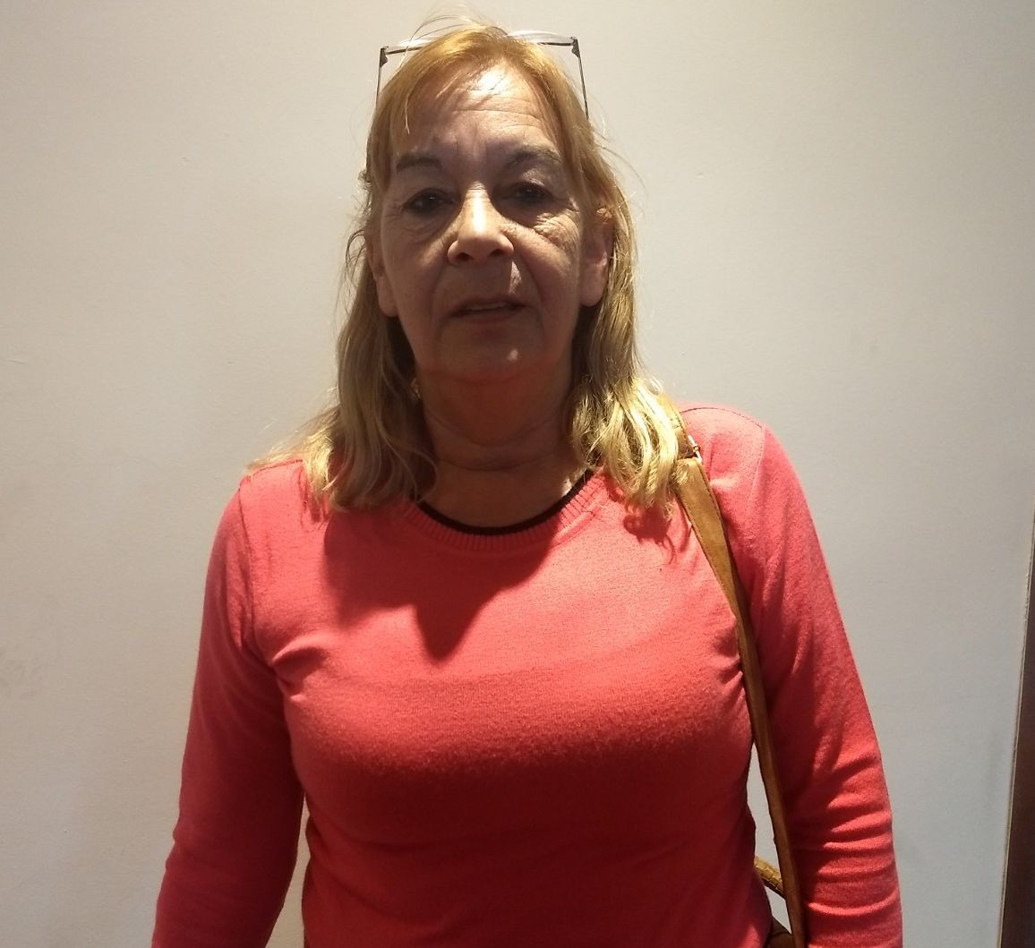Chubut: La presidenta comunal de Las Plumas dijo que deben crearse posibilidades de trabajo productivo para que "la gente de toda esta zona deje de vivir de limosnas" Chubut: La presidenta comunal de Las Plumas dijo que deben crearse posibilidades de trabajo productivo para que "la gente de toda esta zona deje de vivir de limosnas"