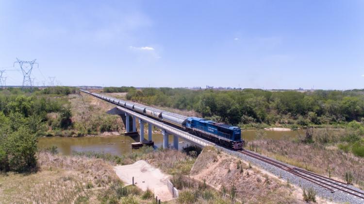 Otro año récord: 8.4 millones de toneladas transportadas por Trenes Cargas Otro año récord: 8.4 millones de toneladas transportadas por Trenes Cargas
