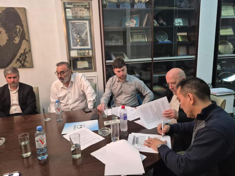 Paritaria minera: AOMA San Juan acordó aumento de casi 15% con proyectos de oro Paritaria minera: AOMA San Juan acordó aumento de casi 15% con proyectos de oro