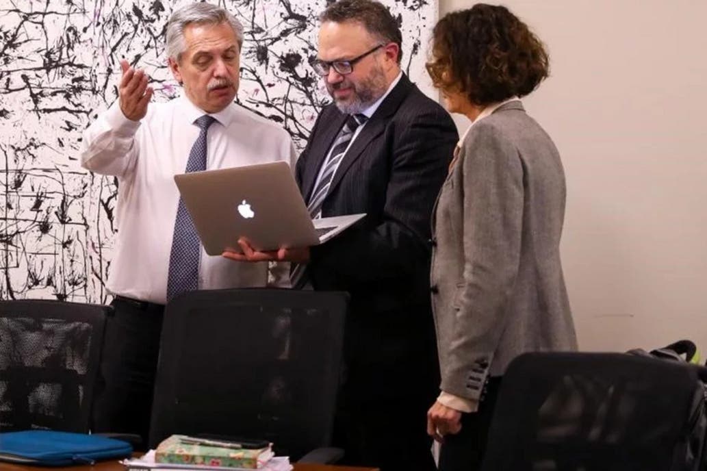 Pospandemia: Los cuatro ejes con los que el Gobierno espera impulsar la reactivación Pospandemia: Los cuatro ejes con los que el Gobierno espera impulsar la reactivación