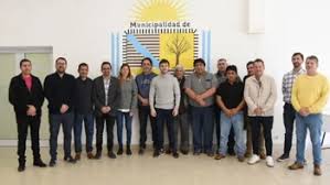 Primer paso para habilitar algo de minería. Valiosa reunión entre intendentes de Chubut y el gobernador Torres Primer paso para habilitar algo de minería. Valiosa reunión entre intendentes de Chubut y el gobernador Torres
