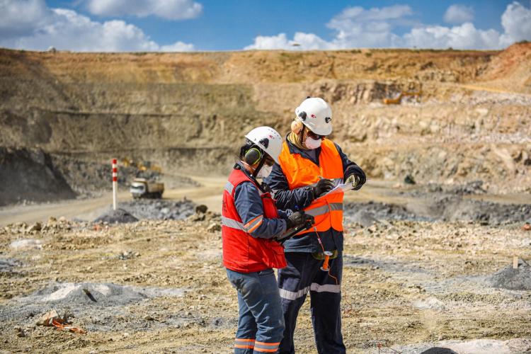 Proyectos mineros amenazados: empresarios advierten por los cambios impositivos en discusión