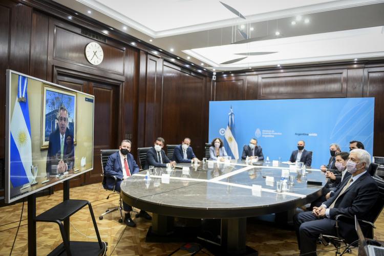 "Queremos proteger al que confía e invierte en la Argentina" sostuvo Alberto Fernández "Queremos proteger al que confía e invierte en la Argentina" sostuvo Alberto Fernández
