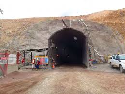 Reactivar antes que explorar: San Juan lidera la oportunidad histórica de recuperar minas inactivas