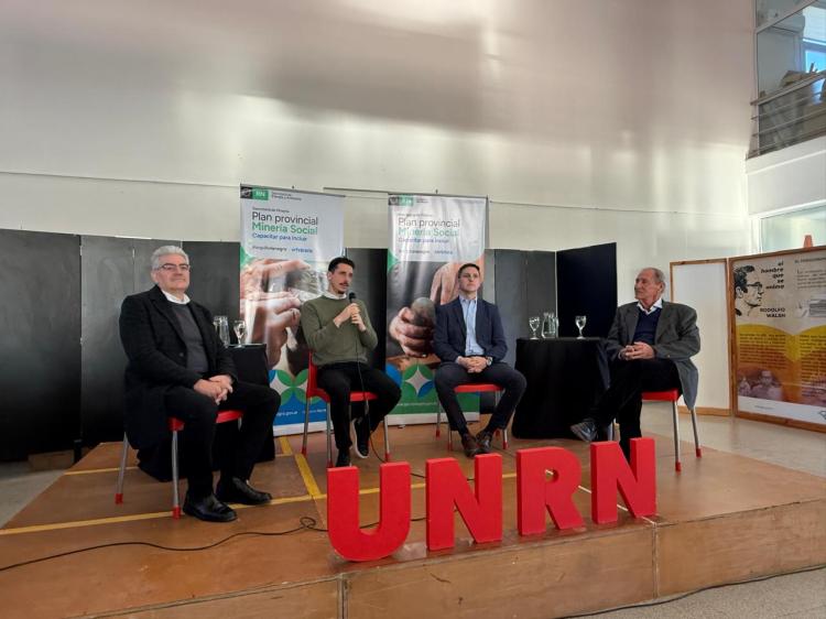 Río Negro avanza con su plan minero sustentable de la mano de universitarios y comunidades originarias Río Negro avanza con su plan minero sustentable de la mano de universitarios y comunidades originarias