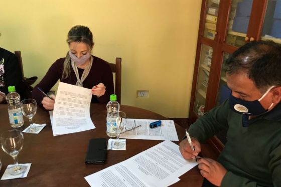 Salta: Artesanas de Cachi recibirán asistencia para su proyecto de alfarería Salta: Artesanas de Cachi recibirán asistencia para su proyecto de alfarería