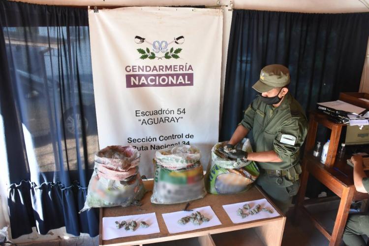 Salta: Detectan 150 kilos de mineral "Pirita" valuados en más de dos millones de pesos Salta: Detectan 150 kilos de mineral "Pirita" valuados en más de dos millones de pesos