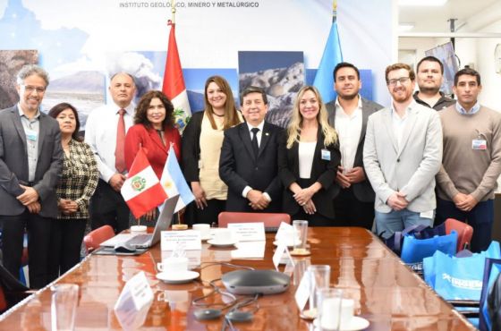 Salta: El Gobierno trabaja en fortalecer la gestión institucional y ambiental minera Salta: El Gobierno trabaja en fortalecer la gestión institucional y ambiental minera