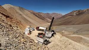 San Juan: Altar costará USD 1.590 millones, será una mina de cobre mixta y con el doble de vida útil que el resto San Juan: Altar costará USD 1.590 millones, será una mina de cobre mixta y con el doble de vida útil que el resto