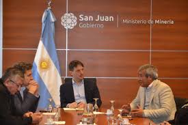 San Juan: Calingasta reclama ser parte del futuro fideicomiso de Hualilán y pide replicar el modelo de Iglesia-Jáchal San Juan: Calingasta reclama ser parte del futuro fideicomiso de Hualilán y pide replicar el modelo de Iglesia-Jáchal
