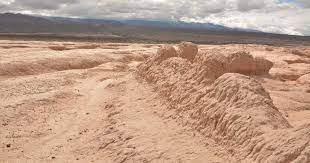 San Juan. El Estado sanjuanino y Josemaría firmaron un acuerdo para revalorizar el patrimonio de Angualasto San Juan. El Estado sanjuanino y Josemaría firmaron un acuerdo para revalorizar el patrimonio de Angualasto