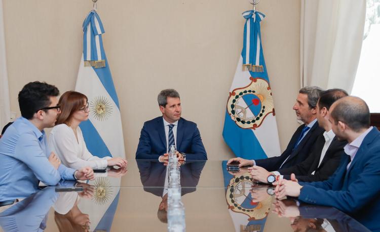 San Juan: El gobernador recibió a la secretaria de Minería de la Nación San Juan: El gobernador recibió a la secretaria de Minería de la Nación