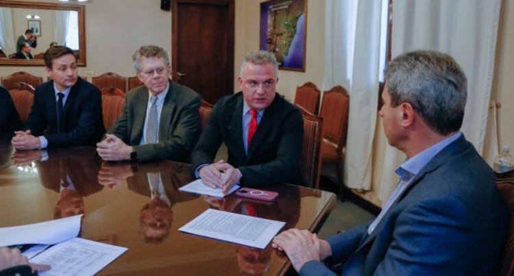 San Juan: El gobernador Uñac recibió a la gerencia del Proyecto Los Azules San Juan: El gobernador Uñac recibió a la gerencia del Proyecto Los Azules