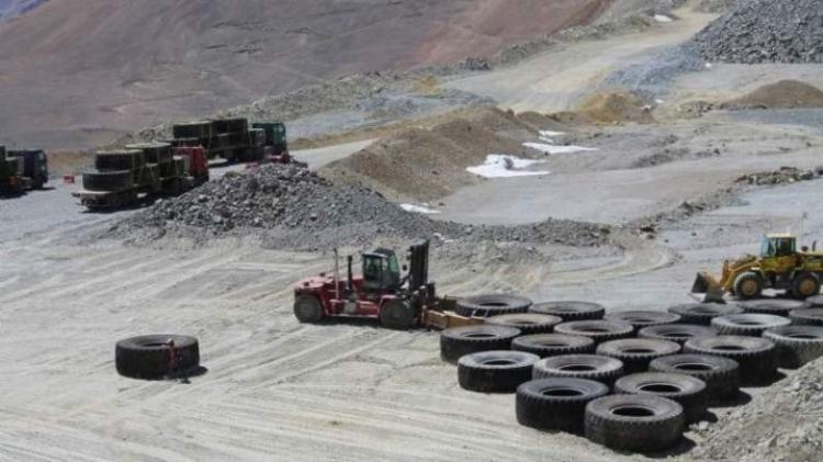 San Juan: El retiro de basura de la escombrera en la cordillera sanjuanina puede terminar antes de lo previsto San Juan: El retiro de basura de la escombrera en la cordillera sanjuanina puede terminar antes de lo previsto
