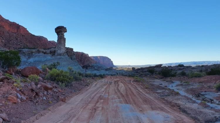 San Juan: Ischigualasto y Minería firmaron el acuerdo que permitirá abrir un nuevo camino San Juan: Ischigualasto y Minería firmaron el acuerdo que permitirá abrir un nuevo camino