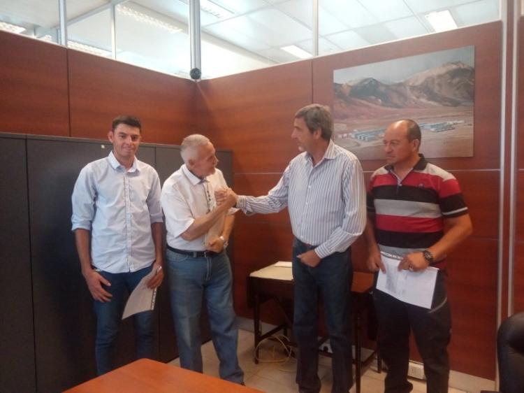 San Juan: Plan de Minería Social: aportes a microemprendedores San Juan: Plan de Minería Social: aportes a microemprendedores