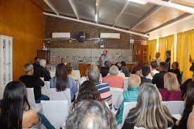 San Juan: Vecinos y empresarios se plantan y piden que Hualilán no pase con los camiones de la villa