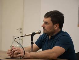 Santa Cruz: Aberastain pidió discutir el futuro de los pueblos tras la minería