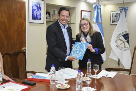 Santa Cruz: Alicia recibió en audiencia a las autoridades de Newmont Santa Cruz: Alicia recibió en audiencia a las autoridades de Newmont