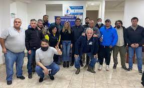 Santa Cruz: Castro, Leiva y Ojeda encabezaron su primera reunión de la CGT Zona Sur Santa Cruz: Castro, Leiva y Ojeda encabezaron su primera reunión de la CGT Zona Sur