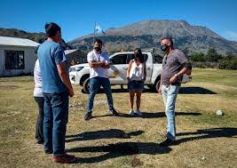 Santa Cruz: El Gobierno realiza trabajos para generar una apertura de frontera con Chile Santa Cruz: El Gobierno realiza trabajos para generar una apertura de frontera con Chile